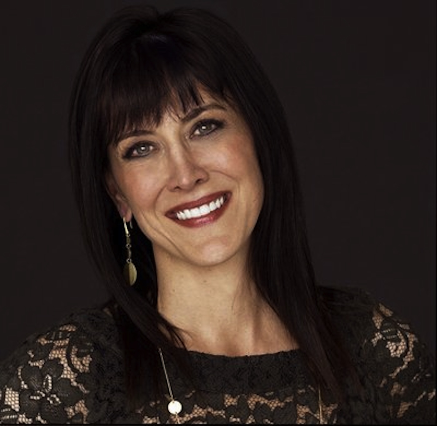 Stephanie Miller Bio, Net Worth 2023, Age, Birthday, Height