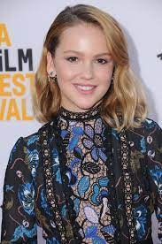 Talitha Bateman Bio, Net Worth 2023, Age, Height, Siblings