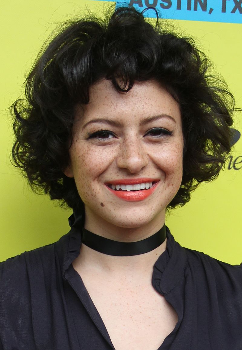 Is Alia Shawkat Gay? Married, Net Worth, Movies and Tv Shows