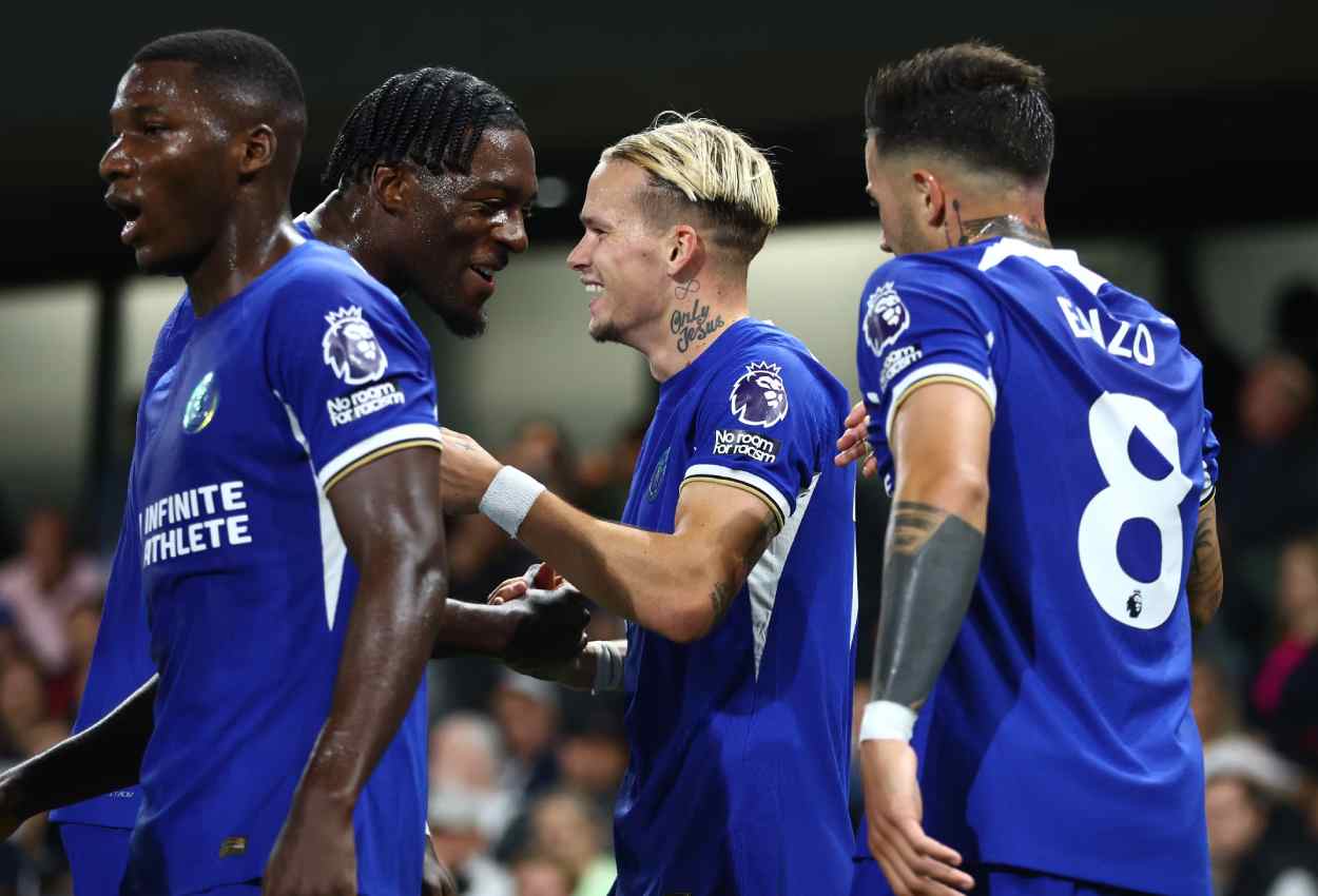 Chelsea player Celebrating after the score
